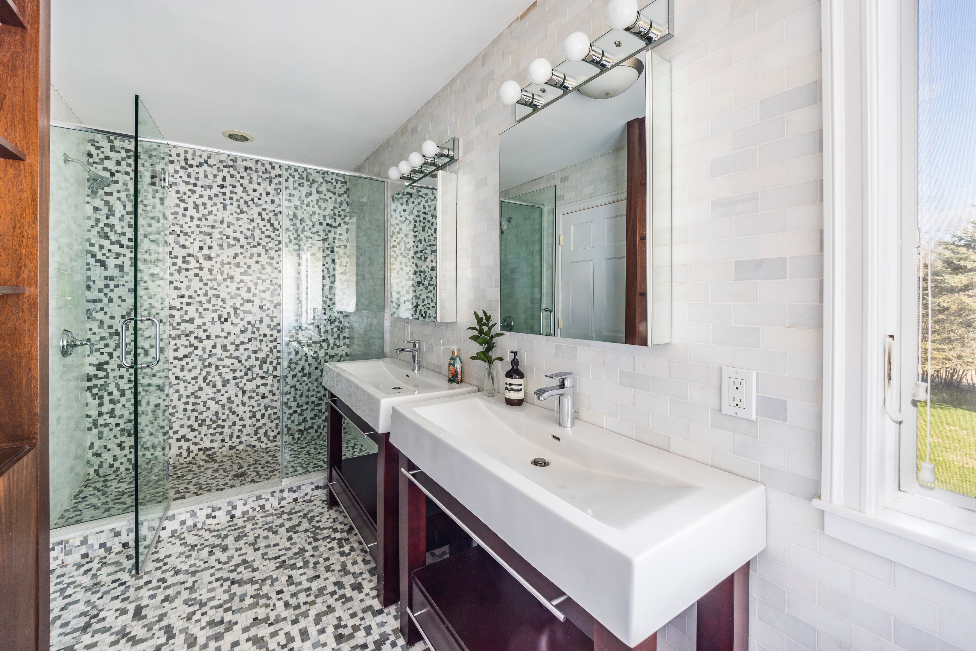 79 Silver Lane Bridgehampton, NY 11932 - Photo 12 of 27