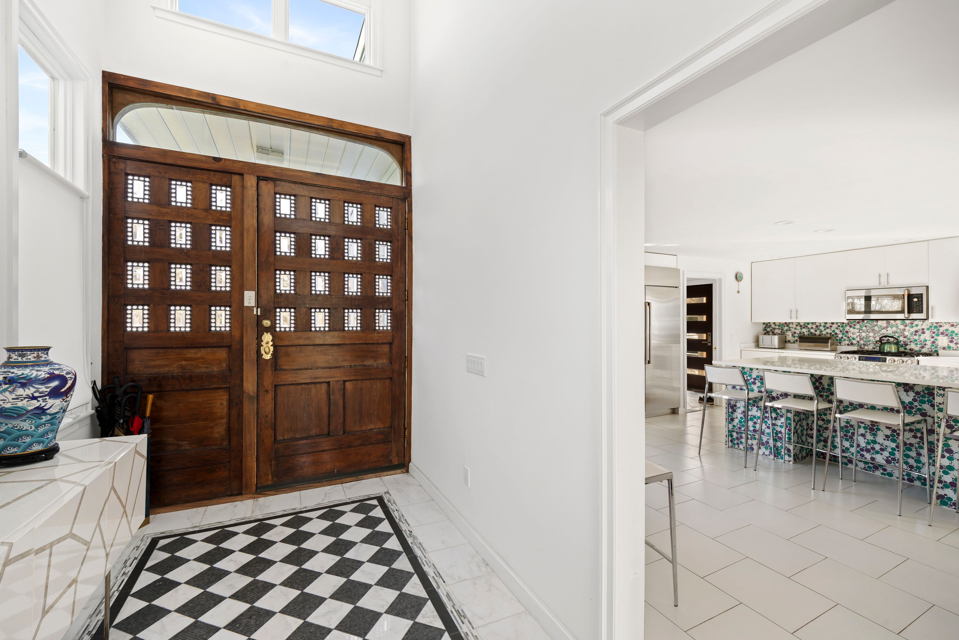 79 Silver Lane Bridgehampton, NY 11932 - Photo 3 of 27