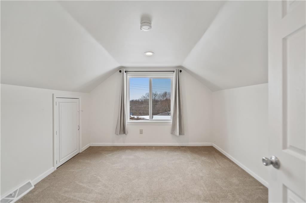 1400 Maratta Road Aliquippa, PA 15001 - Photo 31 of 39 Top floor bedroom 2