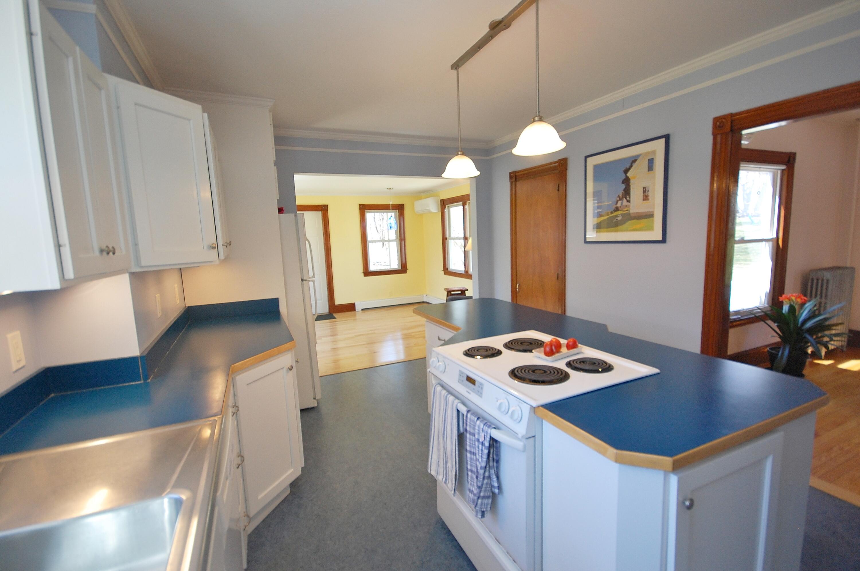 66 Longley Road Westbrook, ME 04092 - Photo 8 of 60 66 Longley Road