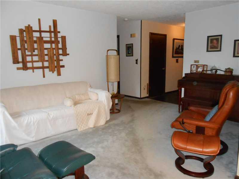 5125 Gibbs Road Plainfield, IN 46168 - Photo 9 of 24 Gallery Image 9
