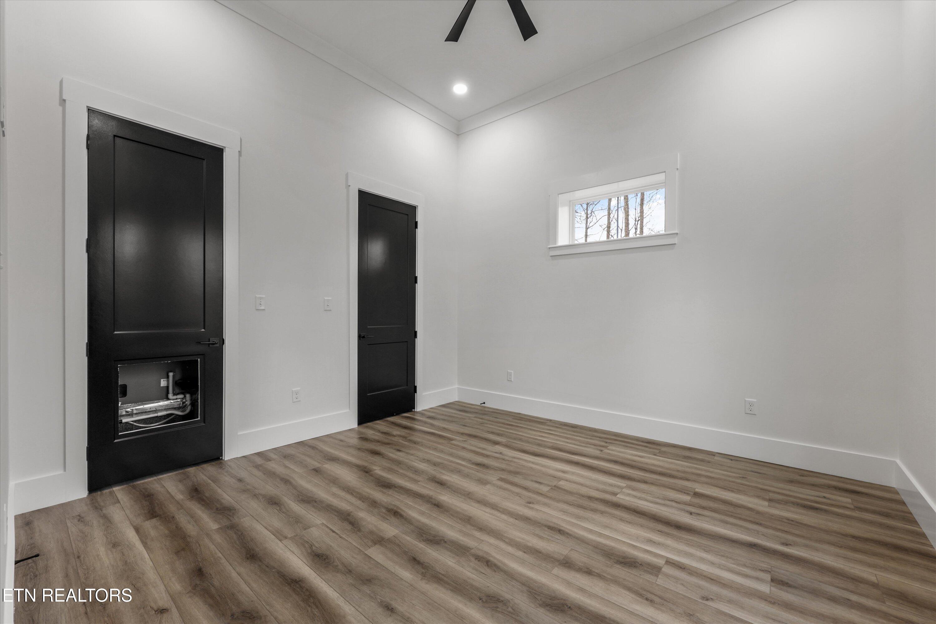 710 Knight Road Knoxville, TN 37920 - Photo 23 of 36 710 Knight Rd -Bedroom 2