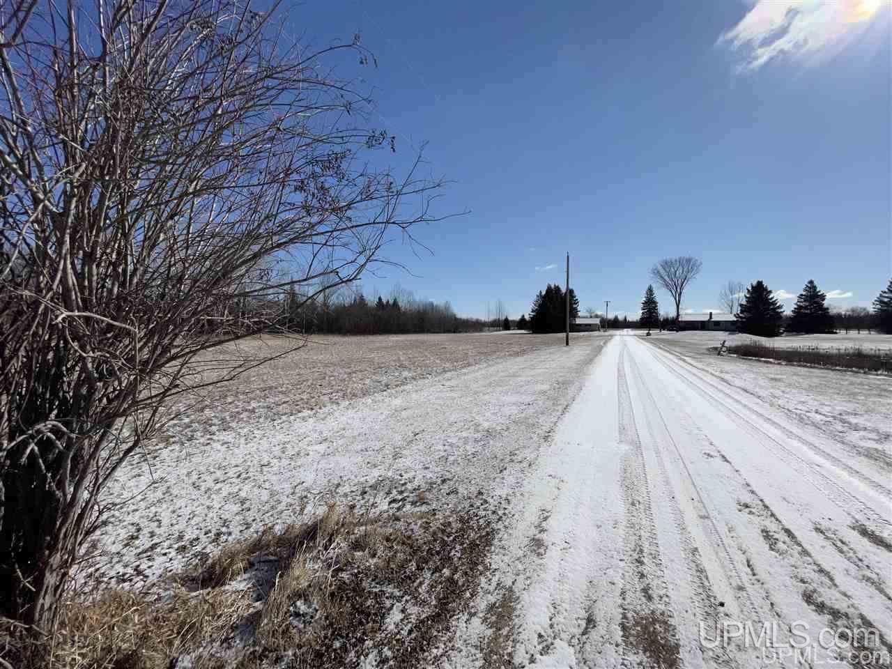 8972 Co Road Rapid River, MI 49878 - Photo 37 of 46