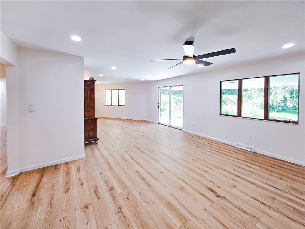 350 Country Club Road Washington, PA 15301 - Photo 13 of 49 Gallery Image 13