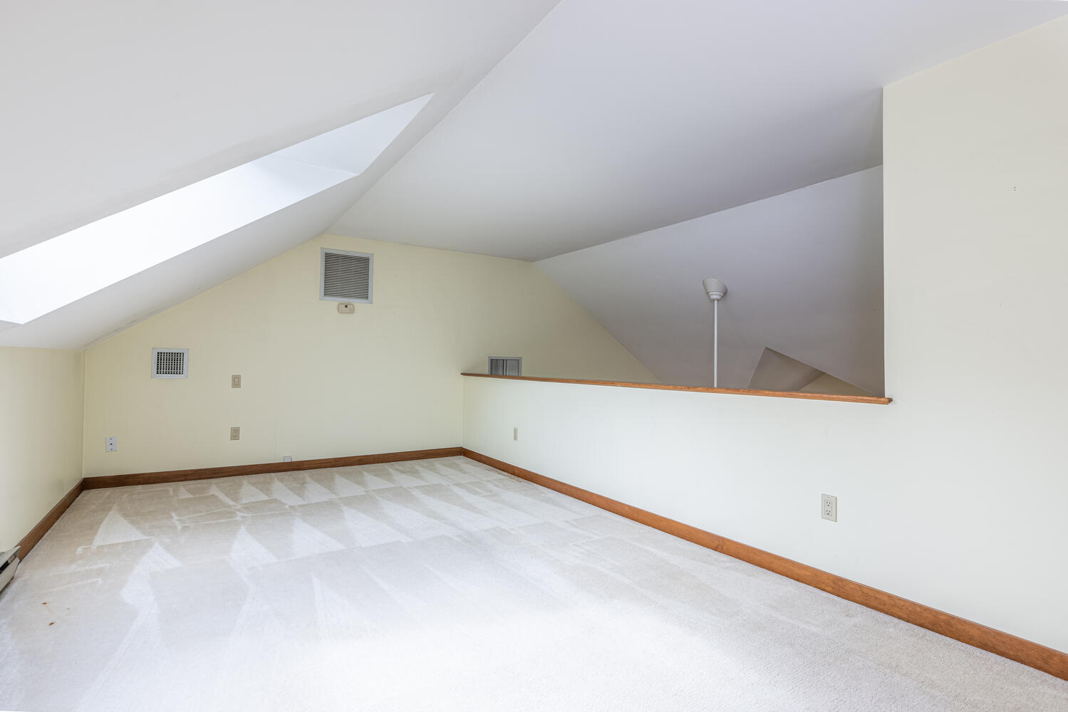 138 Bluff Road, Unit 30 Yarmouth, ME 04096 - Photo 22 of 38 138 Bluff Rd Yarmouth ME 04096-large-022