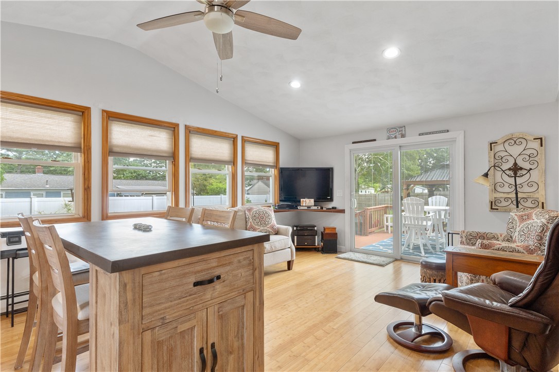 5 Tulip Road Coventry, RI 02816 - Photo 25 of 38