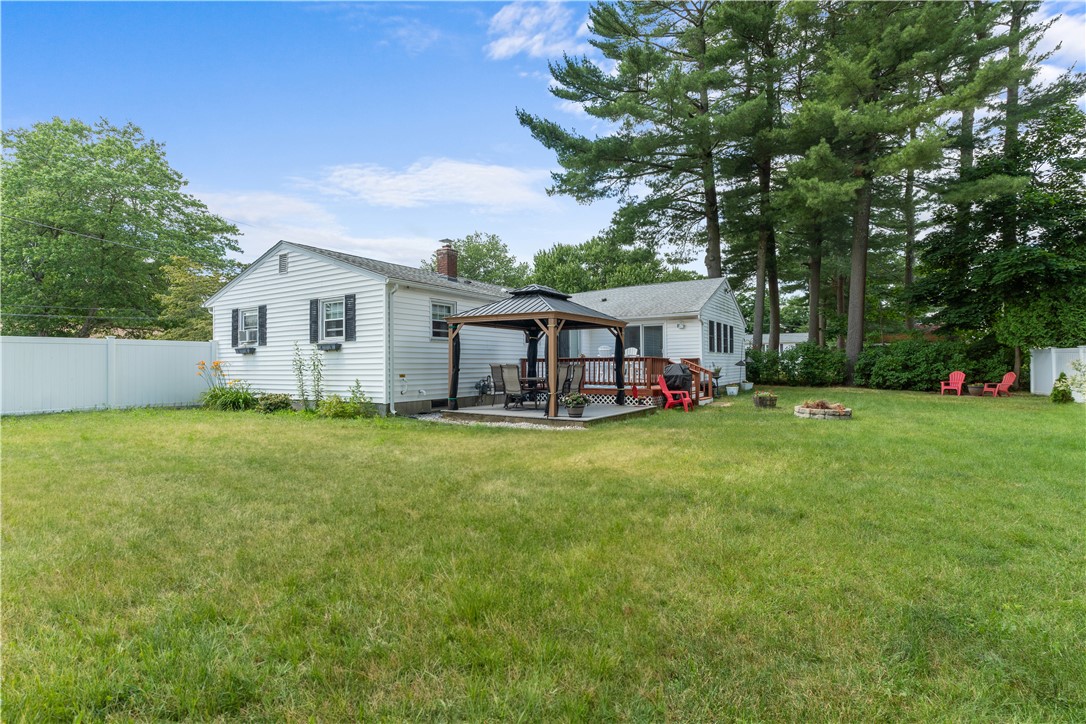 5 Tulip Road Coventry, RI 02816 - Photo 34 of 38