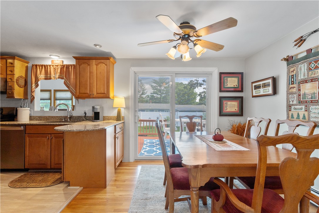 5 Tulip Road Coventry, RI 02816 - Photo 7 of 38