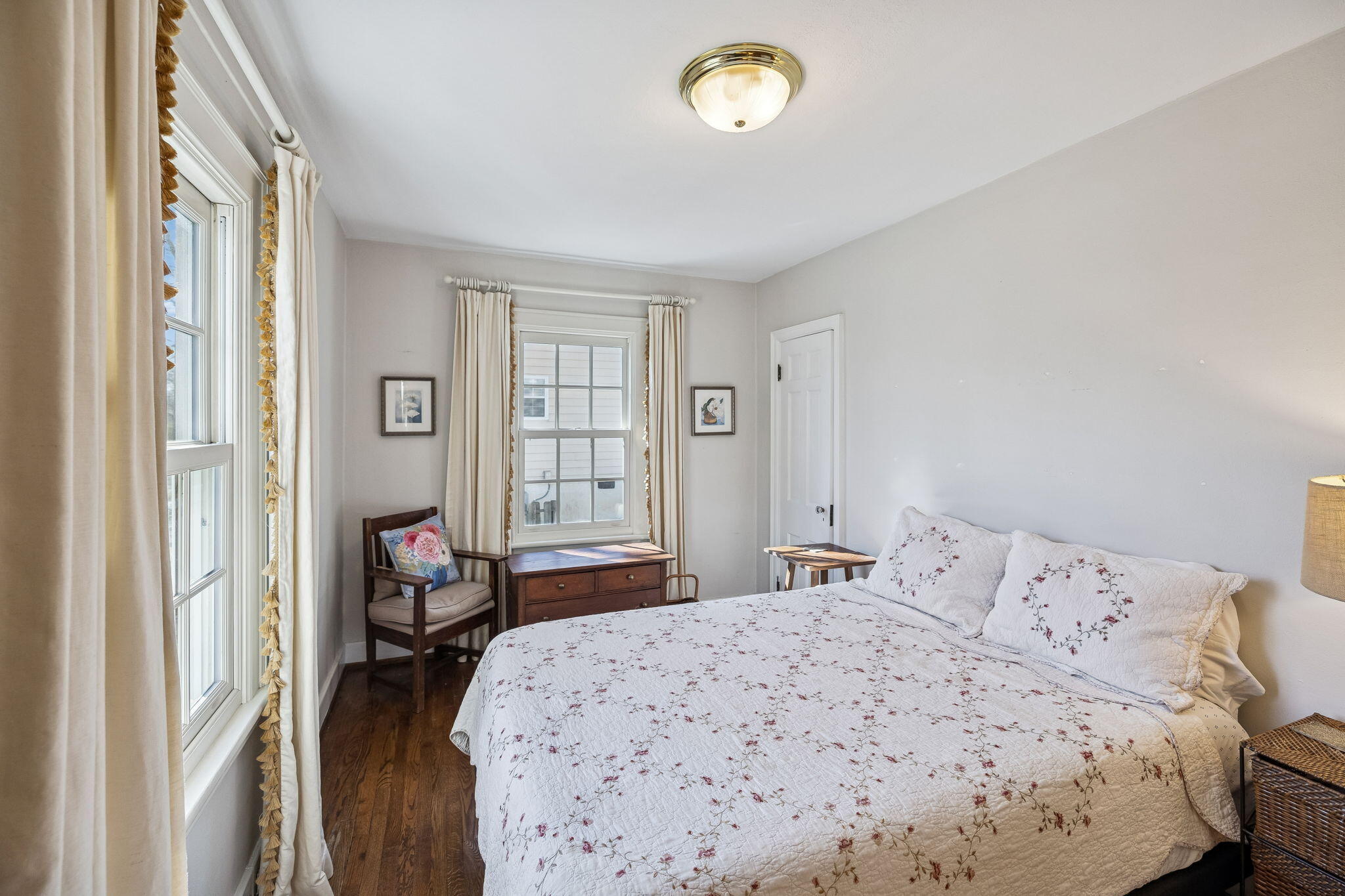 965 Signal Road Signal Mountain, TN 37377 - Photo 20 of 33 Front Bedroom