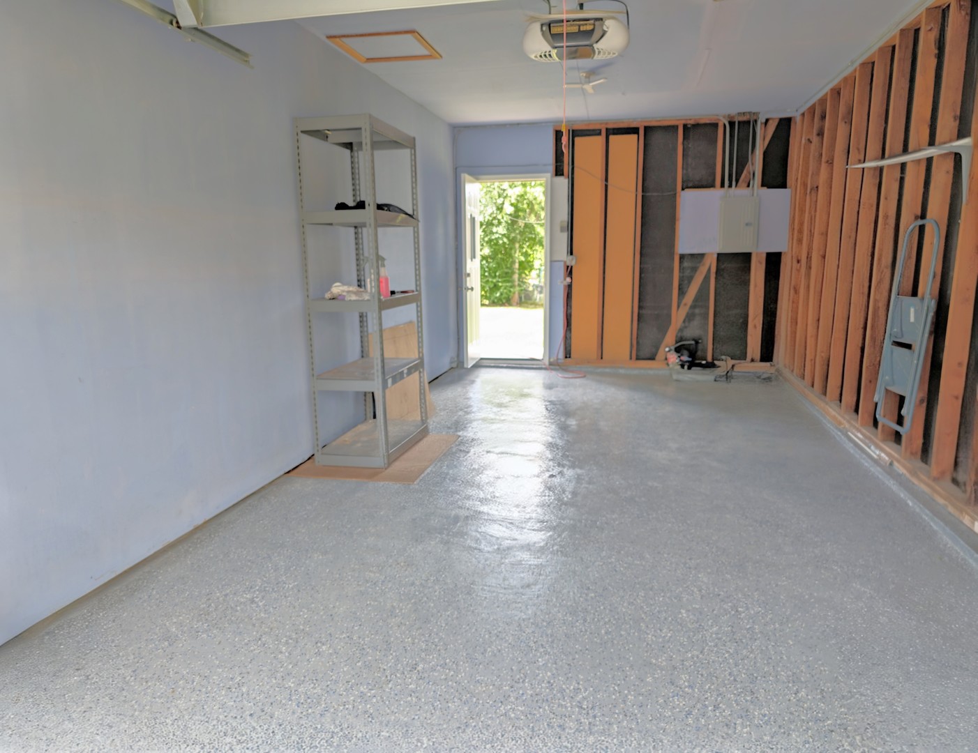 476 Raupp Boulevard Buffalo Grove, IL 60089 - Photo 16 of 20 an empty room with windows and cabinet