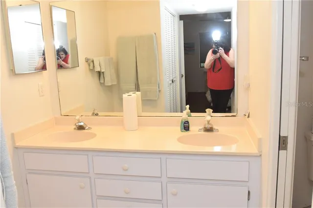 $2,000 | 1508 Pelican Cove Road, Unit GR232, Sarasota, FL 34231