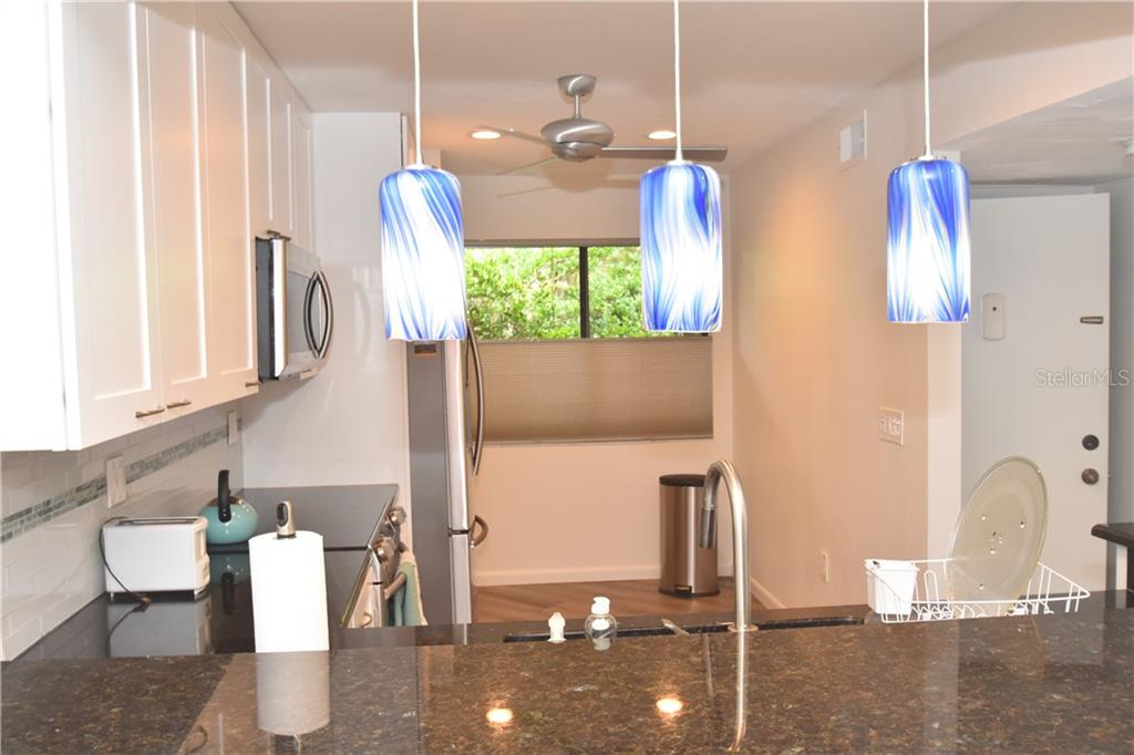 1508 Pelican Cove Road, Unit GR232 Sarasota, FL 34231 - Photo 9 of 17