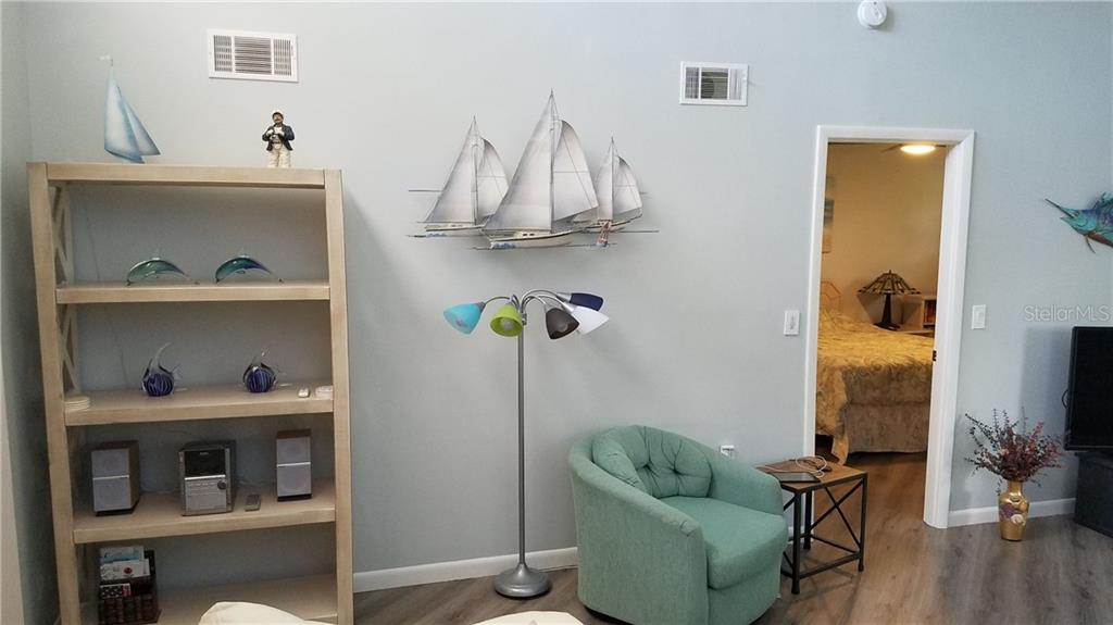 1508 Pelican Cove Road, Unit GR232 Sarasota, FL 34231 - Photo 10 of 17