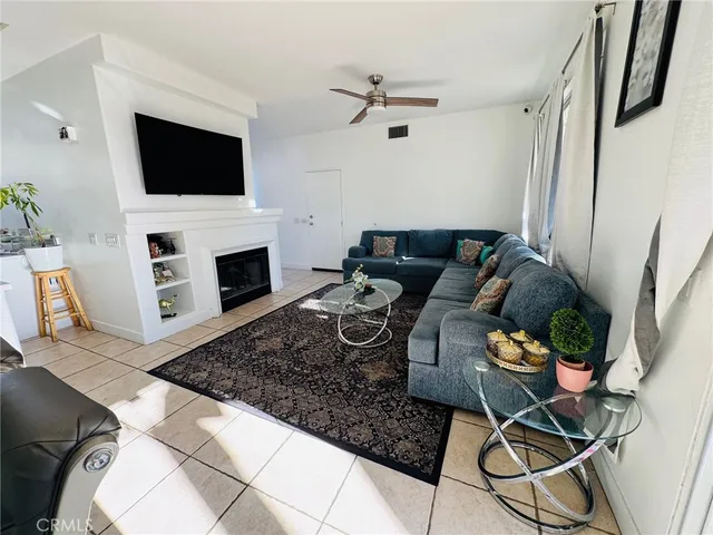 $949,900 | 229 Seacountry Lane, Rancho Santa Margarita, CA 92688