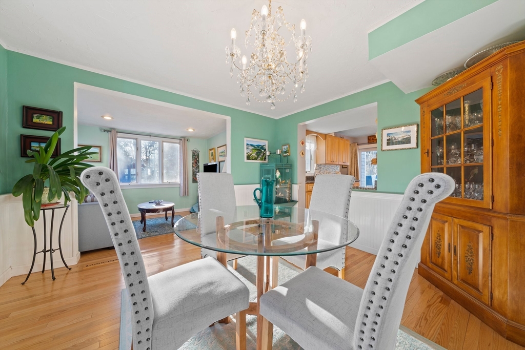 9 Carlton Road Marshfield, MA 02050 - Photo 6 of 42 Gallery Image 6