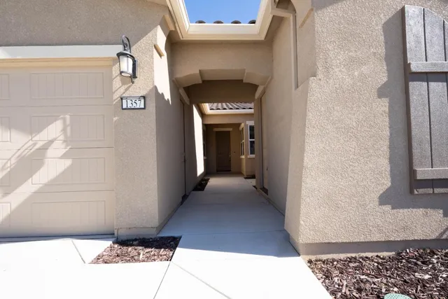 $867,500 | 1357 Sunridge Court, Hollister, CA 95023