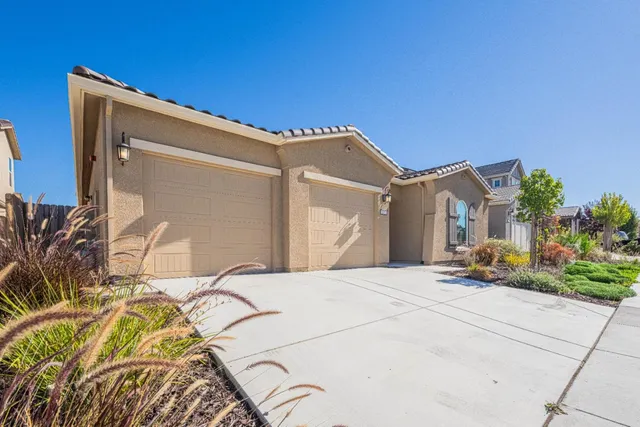 $867,500 | 1357 Sunridge Court, Hollister, CA 95023