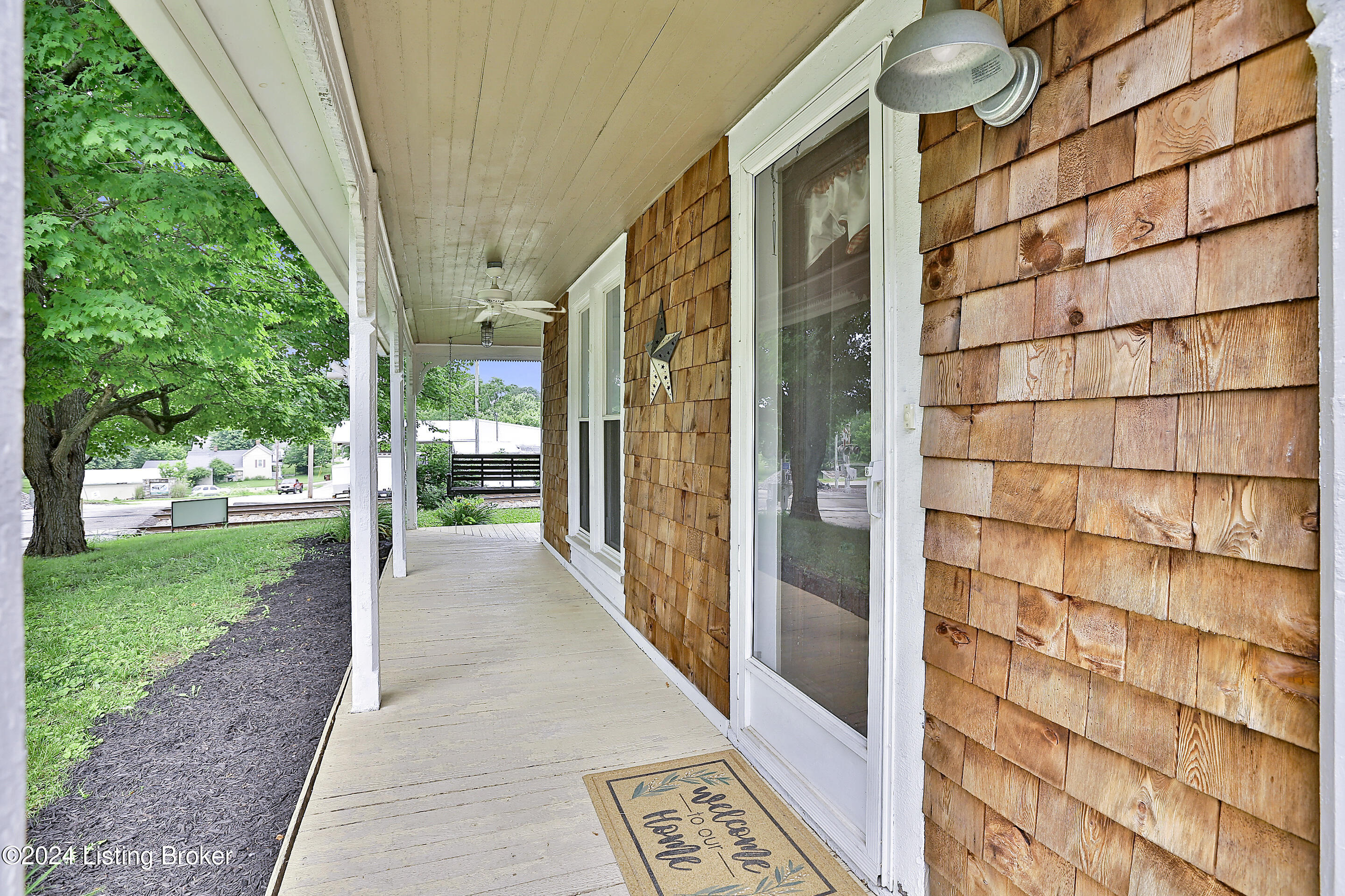 2932 Waddy Road Waddy, KY 40076 - Photo 3 of 30 CT6C0353