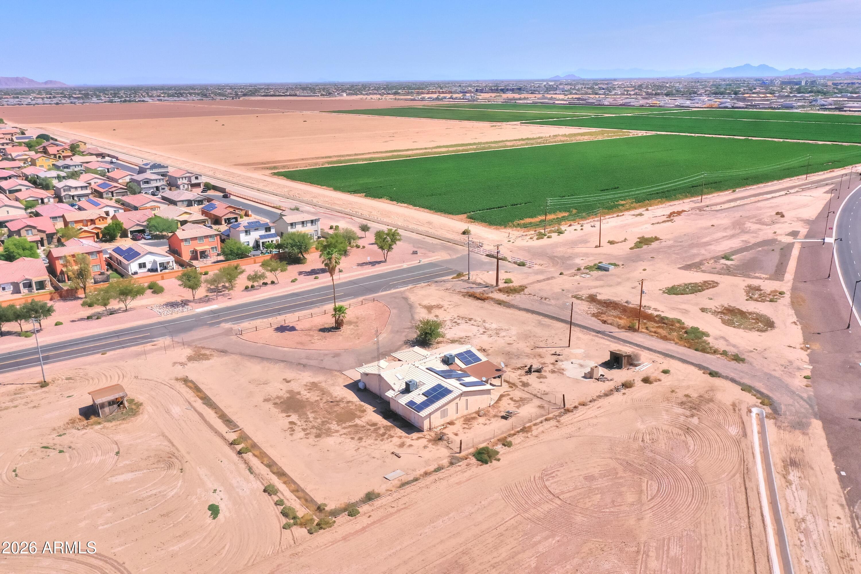 43983 West Farrell Road Maricopa, AZ 85138 - Photo 7 of 16 07