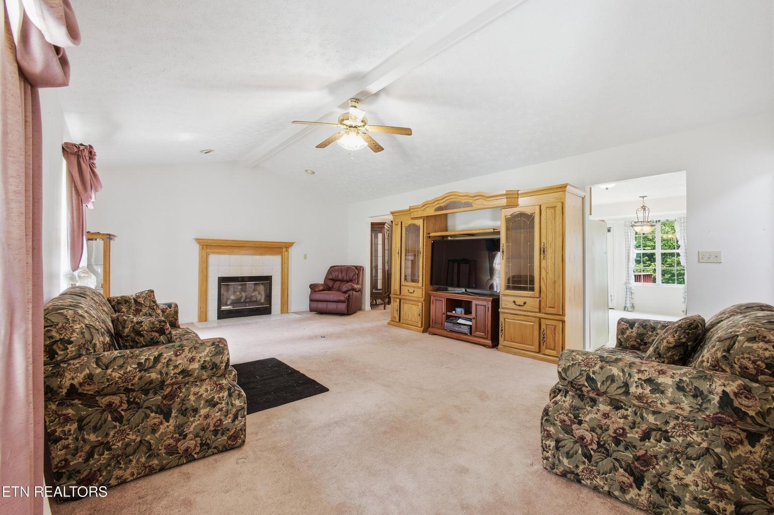 443 Old Poplar Springs Road Kingston, TN 37763 - Photo 10 of 48 10