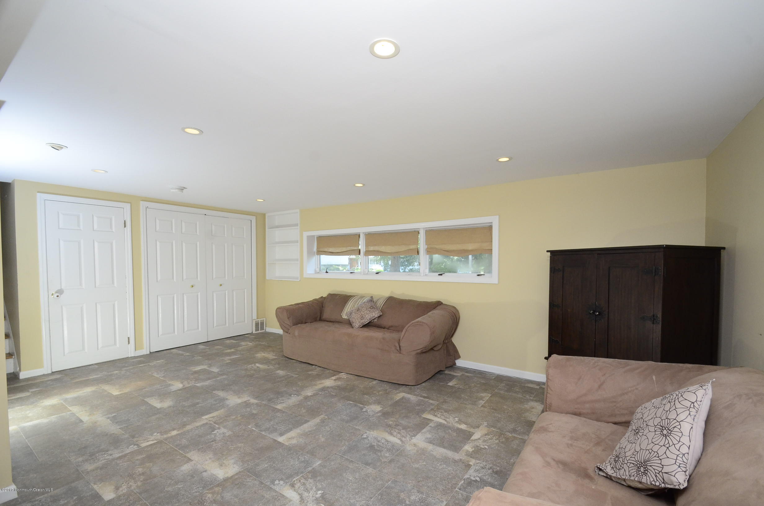 43 Riveredge Road Tinton Falls, NJ 07724 - Photo 21 of 30 Family