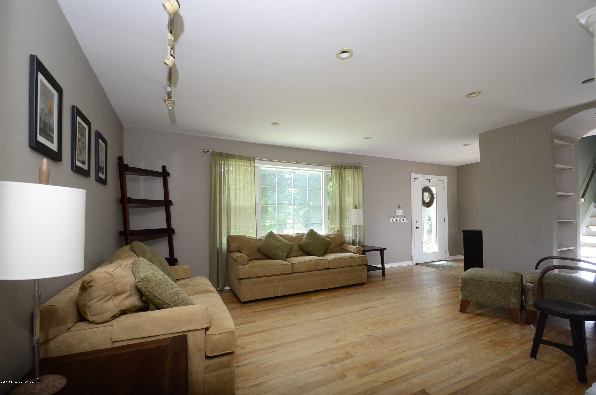 43 Riveredge Road Tinton Falls, NJ 07724 - Photo 9 of 30 Living
