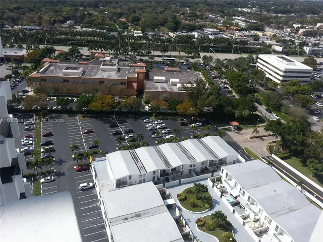 $181,400 | 2750 Northeast 183rd Street, Unit 2607, Aventura, FL 33160