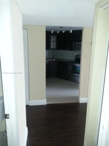 $181,400 | 2750 Northeast 183rd Street, Unit 2607, Aventura, FL 33160