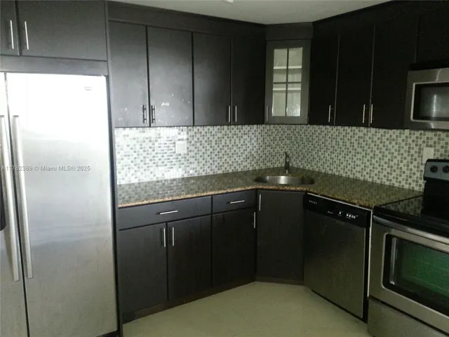 $181,400 | 2750 Northeast 183rd Street, Unit 2607, Aventura, FL 33160