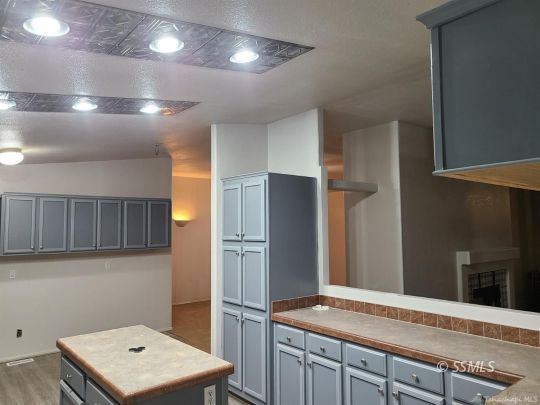 34650 Sand Canyon Road Caliente, CA 93518 - Photo 6 of 10 a bathroom with a sink and a mirror