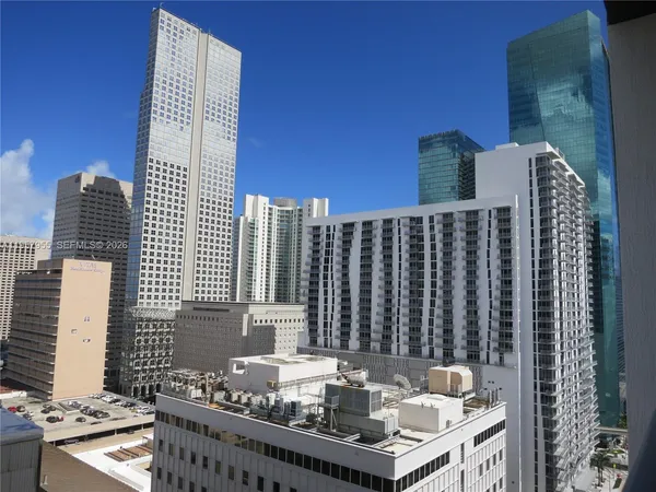 $3,100 | 151 Southeast 1st Street, Unit 1902, Miami, FL 33131