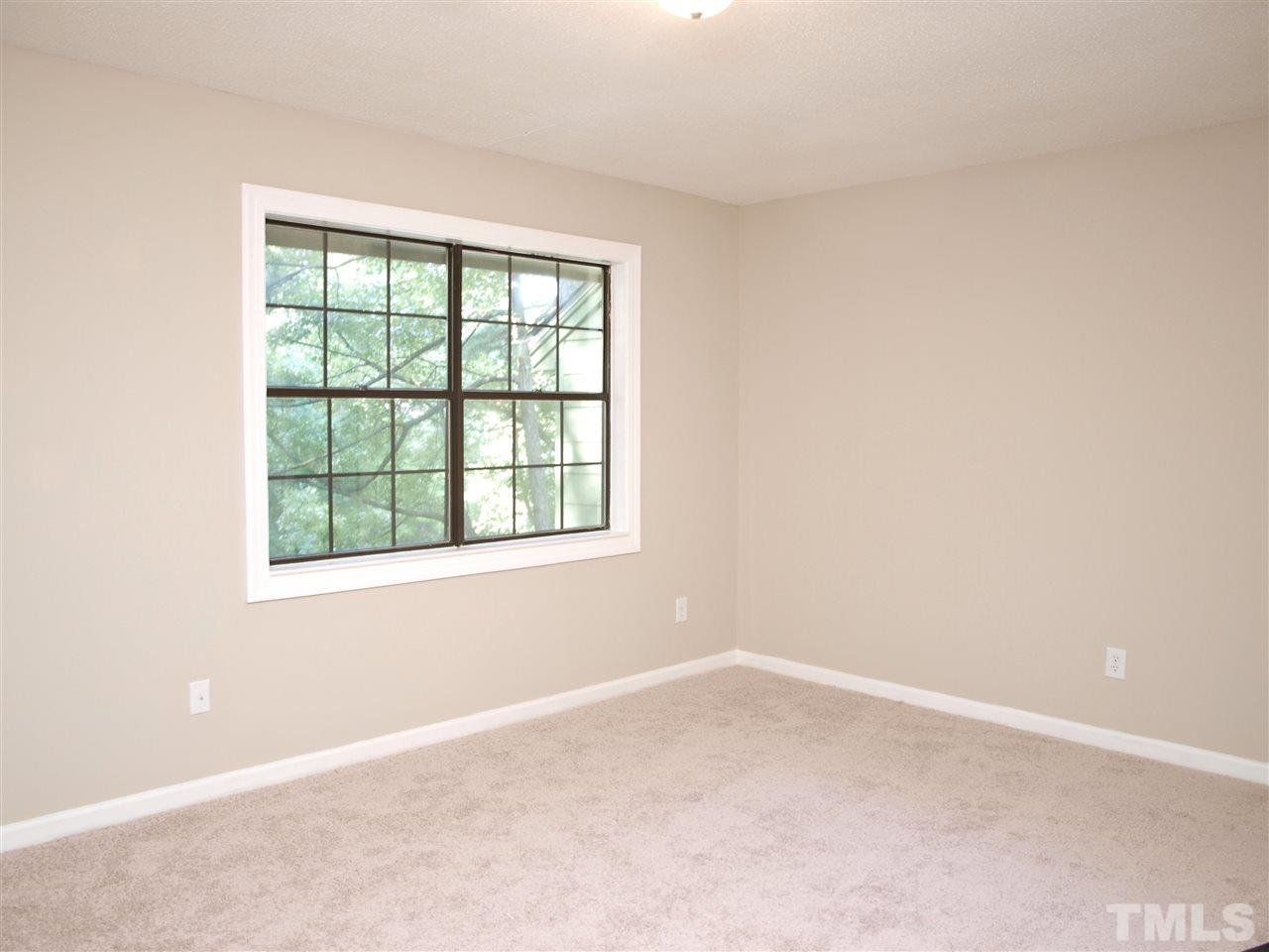 1300 Springlawn Court Raleigh, NC 27609 - Photo 7 of 16