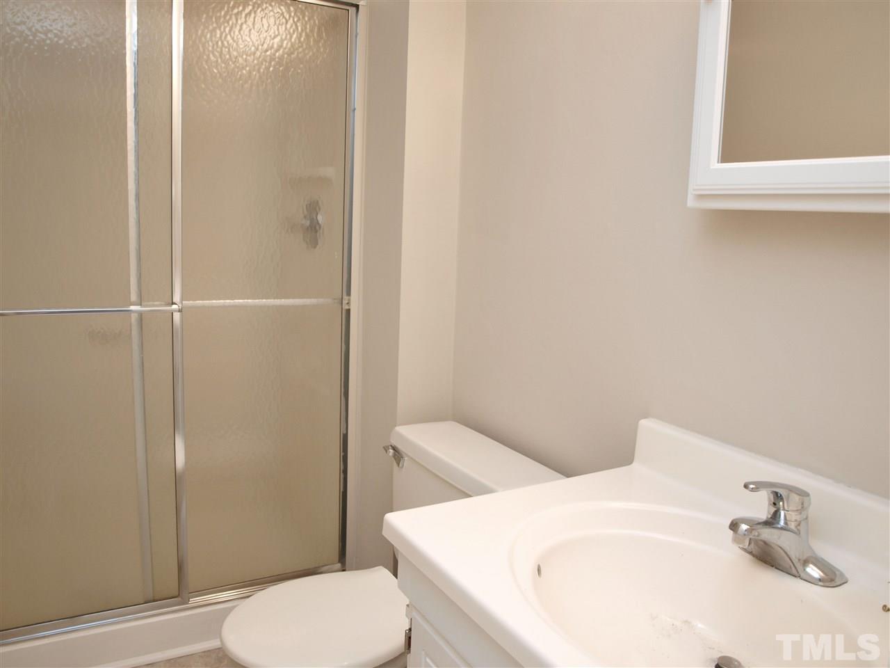 1300 Springlawn Court Raleigh, NC 27609 - Photo 9 of 16