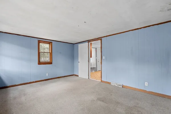 $340,000 | 6 Cardinal Avenue, Wareham, MA 02538