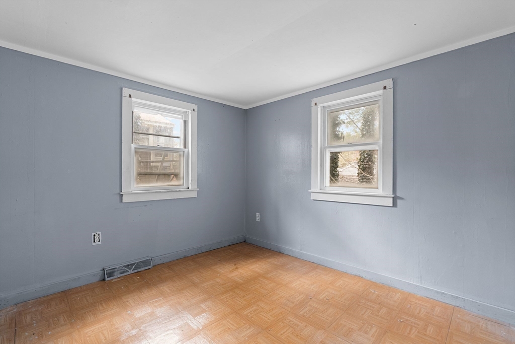 6 Cardinal Avenue Wareham, MA 02538 - Photo 15 of 27