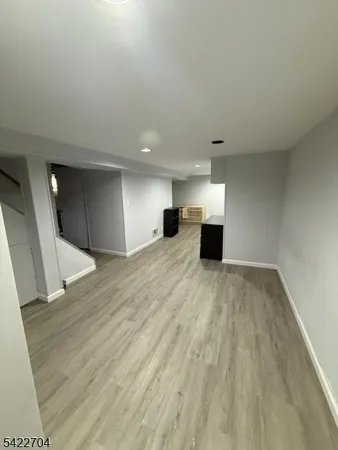 $3,400 | 429 Brookside Drive, Roselle, NJ 07203