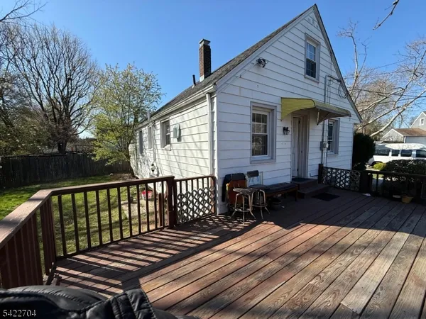 $3,400 | 429 Brookside Drive, Roselle, NJ 07203