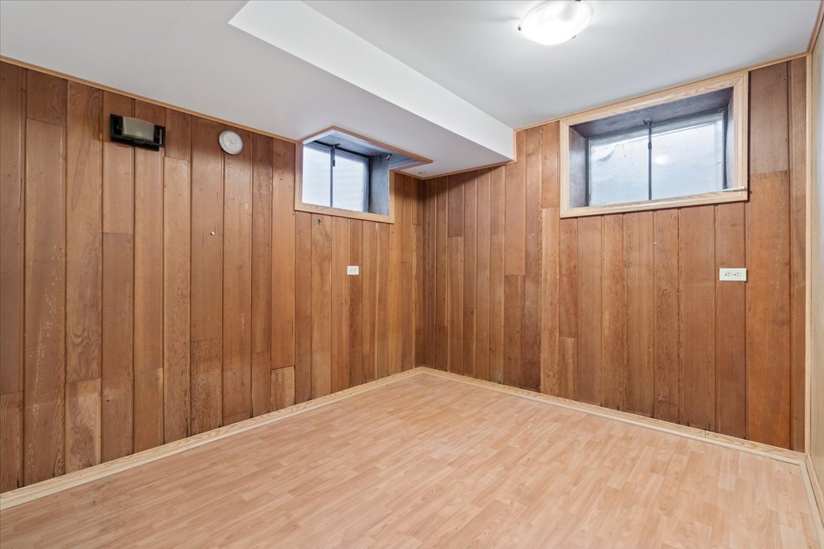 4443 Church Street Skokie, IL 60076 - Photo 16 of 21