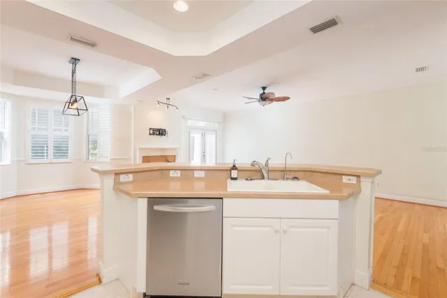 $599,000 | 2876 Bayshore Trails Drive, Tampa, FL 33611