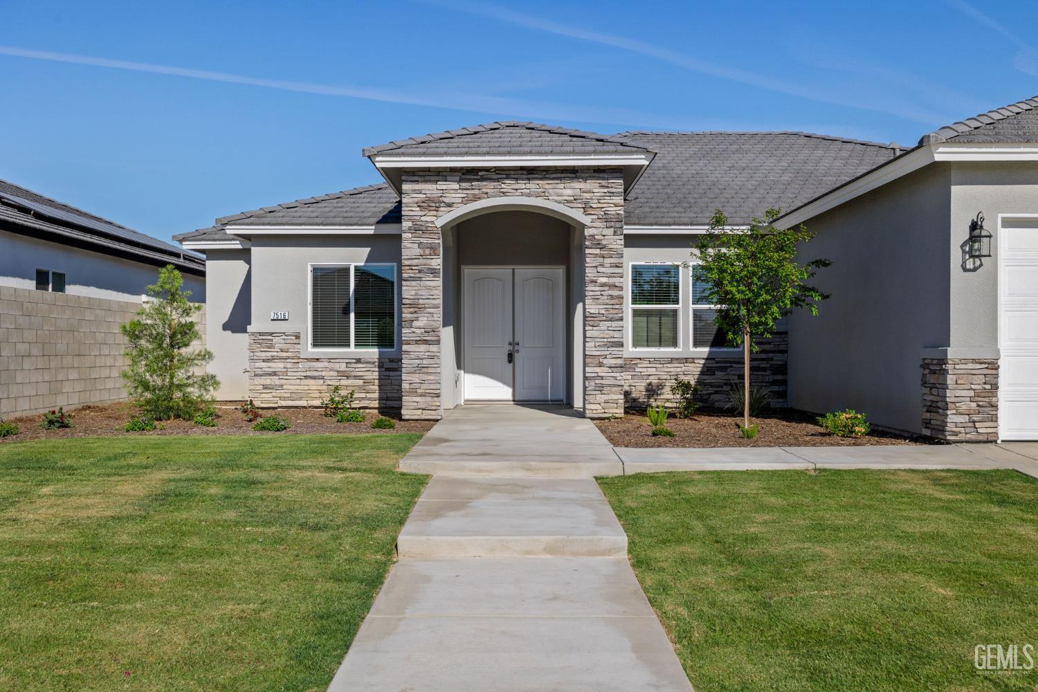 Undisclosed Address Bakersfield, CA 93314 - Photo 8 of 55
