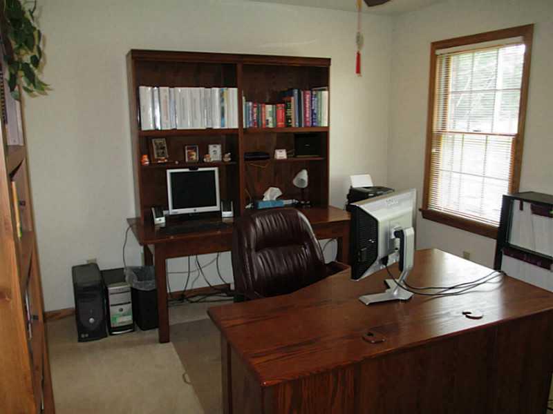 452 Holyoke Road Butler, PA 16001 - Photo 22 of 25 Bedroom.