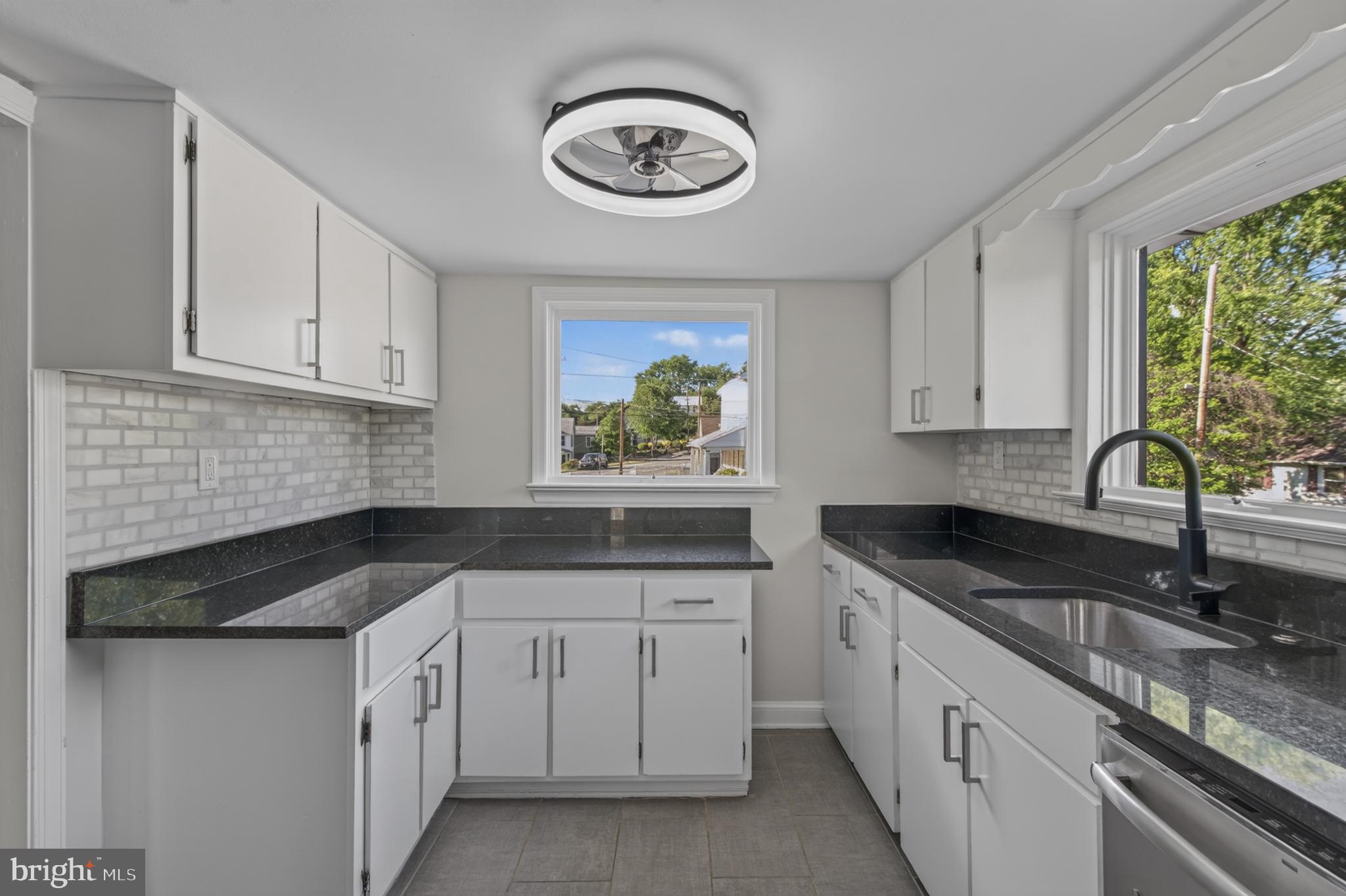620 North Maple Avenue Brunswick, MD 21716 - Photo 19 of 55