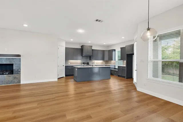 $3,400 | 404 Templeton Drive, Fort Worth, TX 76107