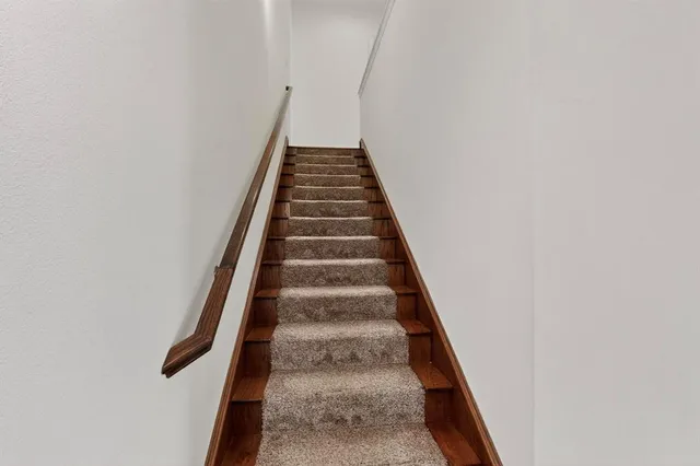 $3,400 | 404 Templeton Drive, Fort Worth, TX 76107