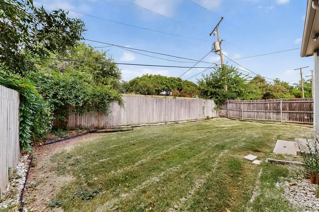 $3,400 | 404 Templeton Drive, Fort Worth, TX 76107