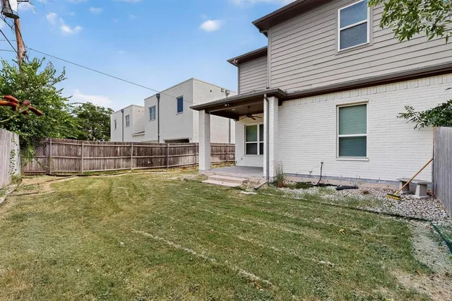 $3,400 | 404 Templeton Drive, Fort Worth, TX 76107