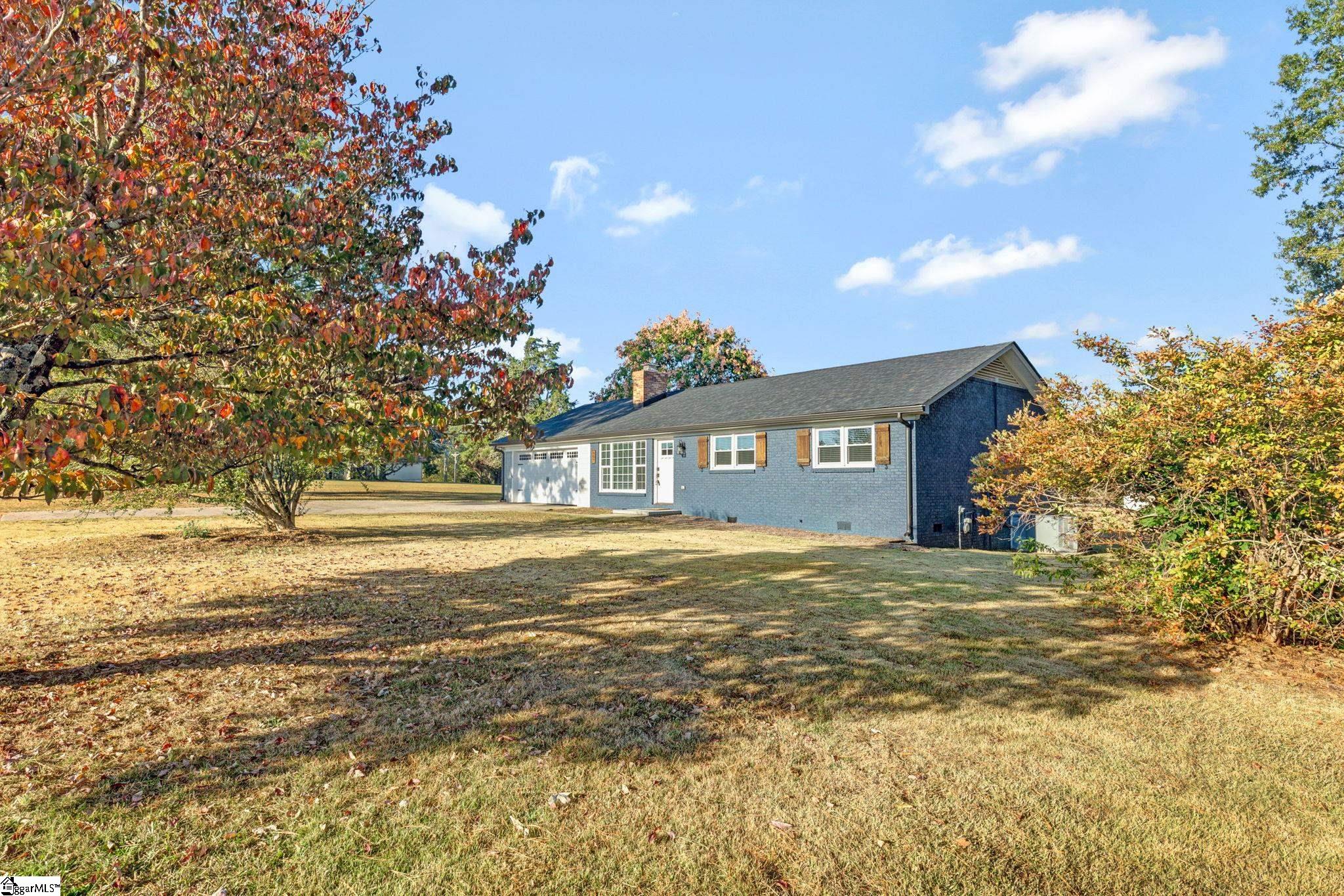 907 Highway 14 Simpsonville, SC 29681 - Photo 19 of 21