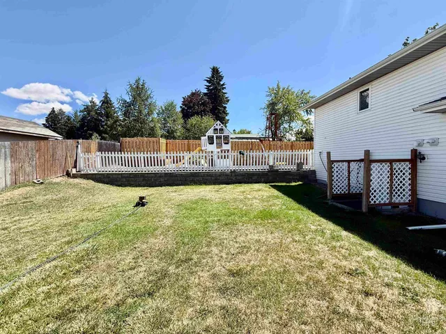 $365,000 | 502 Villard Avenue, Craigmont, ID 83523