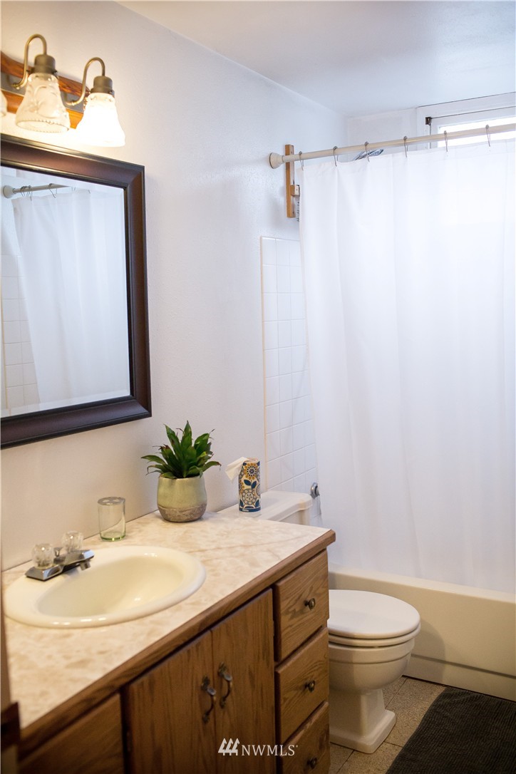 2471 Hilltop Road Ferndale, WA 98248 - Photo 22 of 24 Gallery Image 22