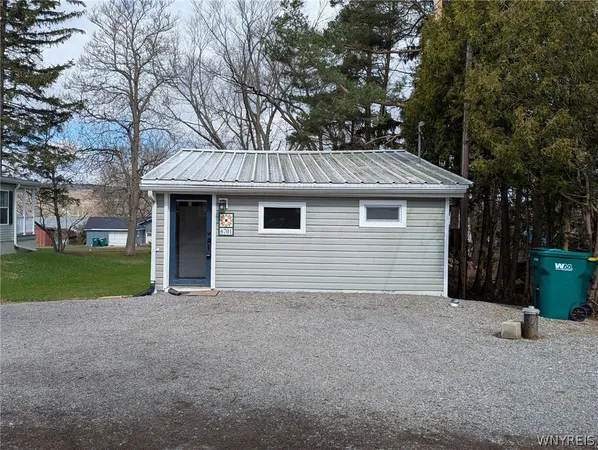 $200,000 | 6701 Upper Drive, Castile, NY 14427